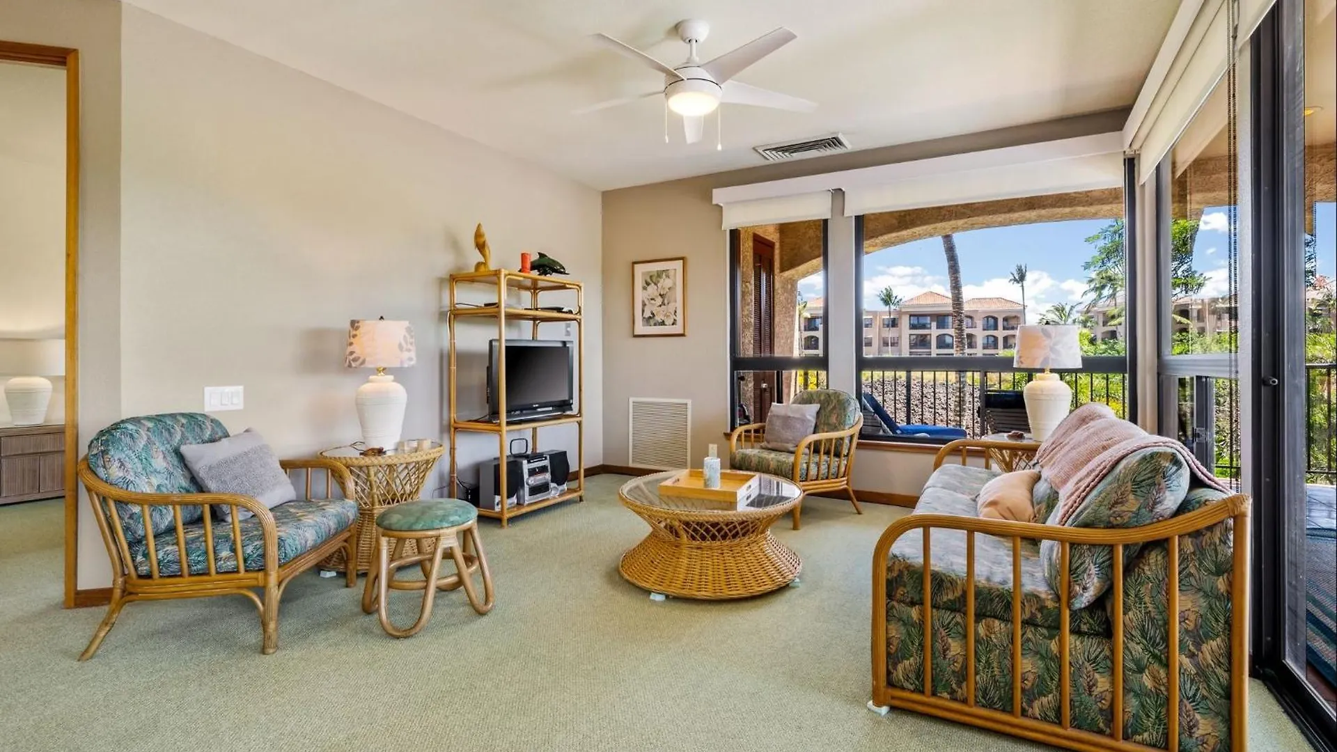 Big Island Waikoloa Shores By Coldwell Banker Island Vacations Apartment
